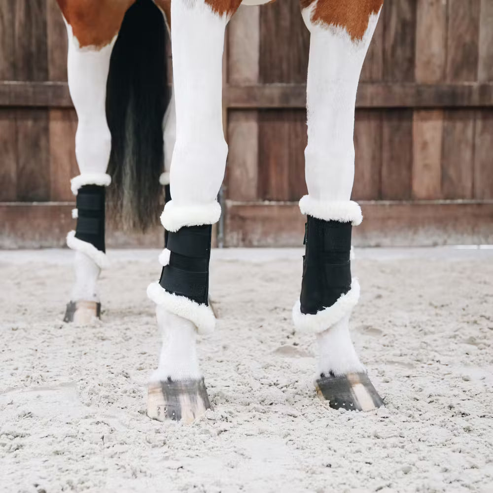 Brushing Boots Air