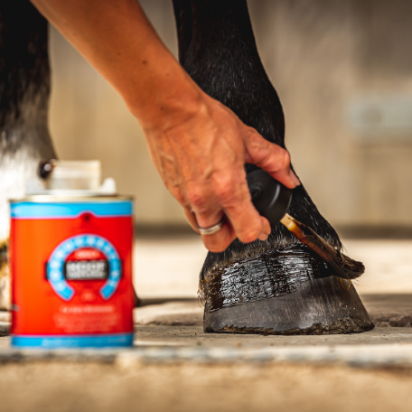 CORNUCRESCINE DAILY HOOF DRESSING 500ml