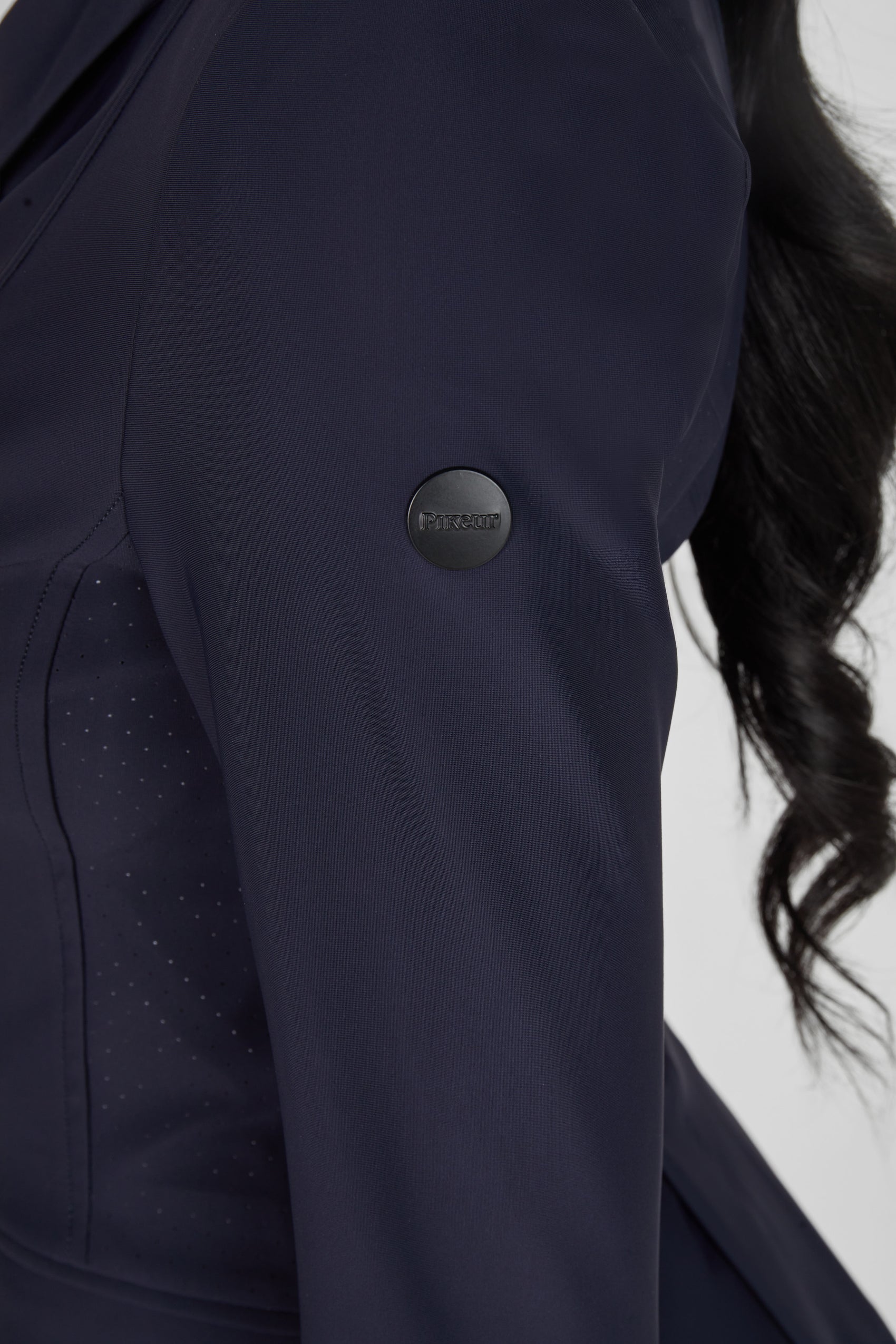 PIKEUR ALURA HYBRID  ATHLEISURE